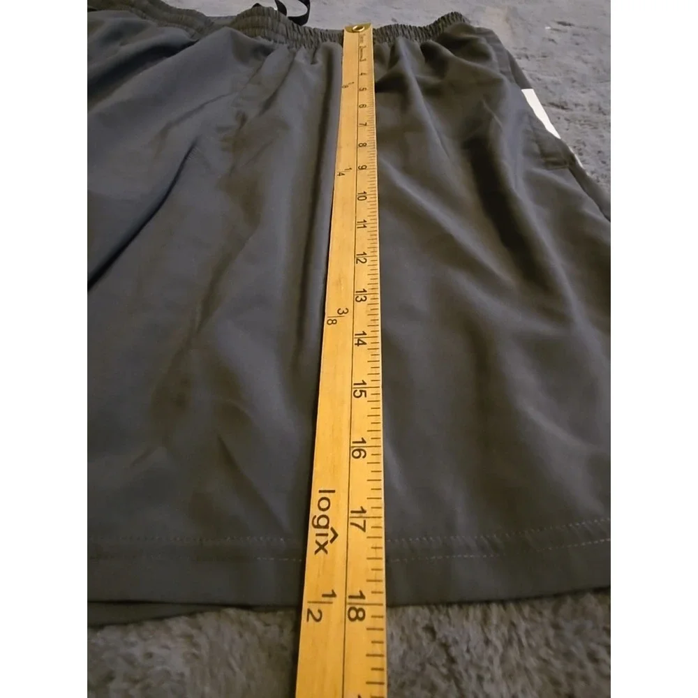 Adidas Shorts Mens XL‎ Gray 7
